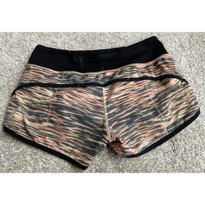 Lululemon Run Speed Shorts Tiger Water Multi Print 2.5” Size 4 EUC
